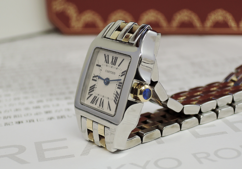 Cartier サントスドゥモワゼルSM W25066Z6 クオーツ 時計 アイボリー 付属品有 【委託時計】