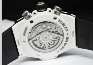 HUBLOT ビッグバン ウニコ ホワイトセラミック 411.HX.1170.RX ラバー 自動巻き メンズ腕時計 保証書 【委託時計】