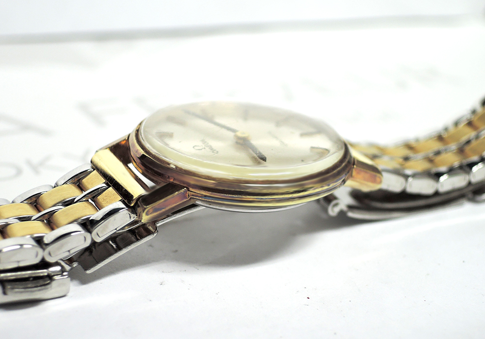 OMEGA ジュネーブ レディース腕時計 アンティーク 手巻 シルバー文字盤 