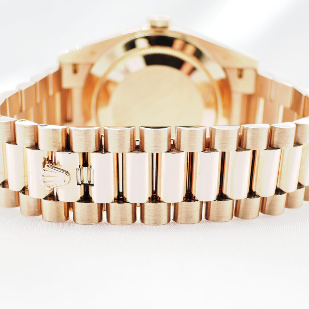 ロレックス デイデイト 40 228235 ブラウン ローマン 17.5m AT ROLEX Day-Date 40 Brown Roman C006924