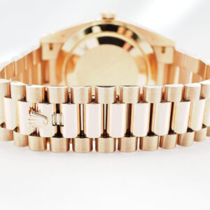 ロレックス デイデイト 40 228235 ブラウン ローマン 17.5m AT ROLEX Day-Date 40 Brown Roman C006924