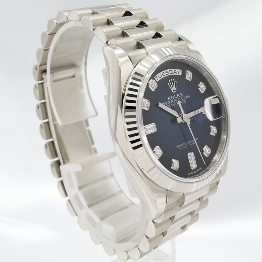 ロレックス デイデイト 36 128239A 2023年保証書 青 ブルーグラデーション 10Pダイヤモンド 18.5cm AT ROLEX Day-Date36 Blue C007473