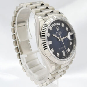 ロレックス デイデイト 36 128239A 2023年保証書 青 ブルーグラデーション 10Pダイヤモンド 18.5cm AT ROLEX Day-Date36 Blue C007473