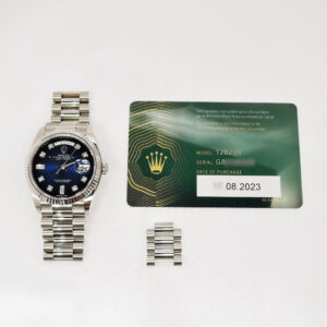 ロレックス デイデイト 36 128239A 2023年保証書 青 ブルーグラデーション 10Pダイヤモンド 18.5cm AT ROLEX Day-Date36 Blue C007473