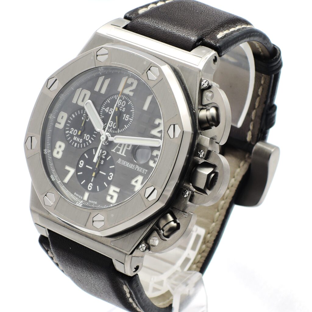 オーデマピゲ ロイヤルオーク オフショア T3 25863TI.OO.A001CU.01 グレー チタン/レザー 自動巻 Audemars Piguet C008804